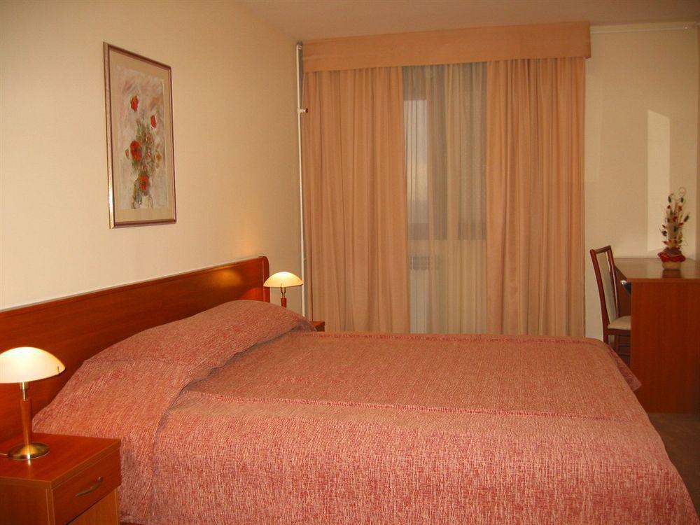 Hotel Porin Zagrzeb Pokój zdjęcie